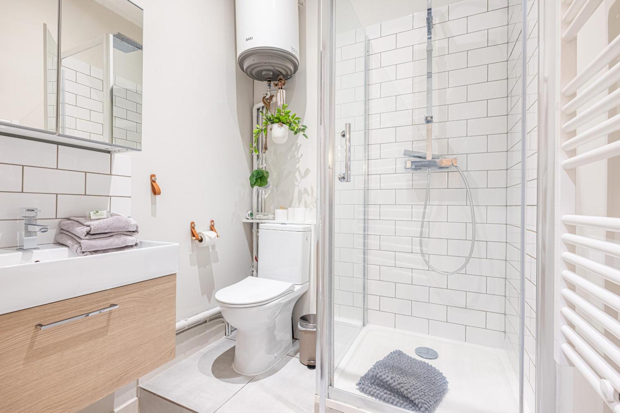 Apartamento Le Petit Jean- Pres Gare Et Tram - Supermarches - Wifi - Niza